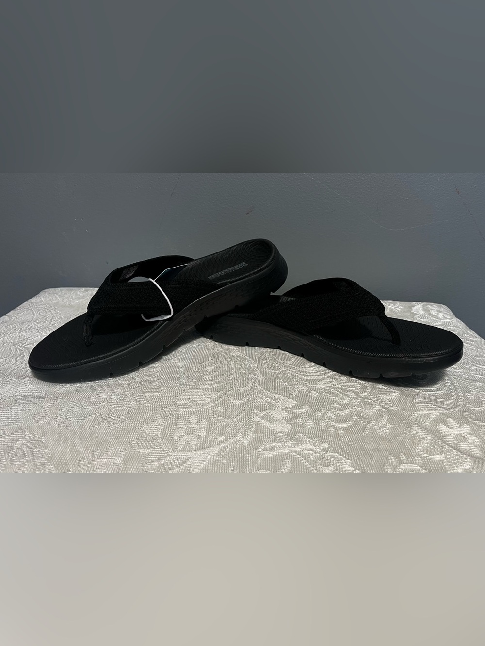 Skechers Go Walk Flex Sandal Holly Women's - Black - US 8
